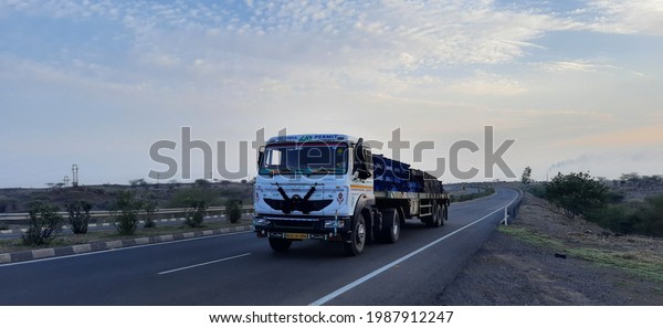 \
Indian truck\
lorry on Highway road early morning  in India Stock Photo, Dhule,\
Maharashtra, India, June 07\
2021