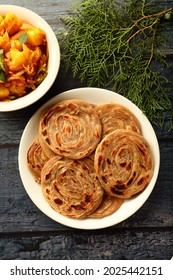 Indian Vegan Foods- Whole What Paratha With Dum Aloo. Potato Curry.