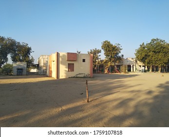 indian village school images