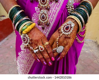 Indian Wedding Couple Images Stock Photos Vectors Shutterstock