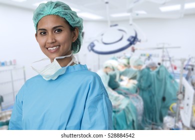 Indian Woman Surgeon Stock Photo 528884542 | Shutterstock
