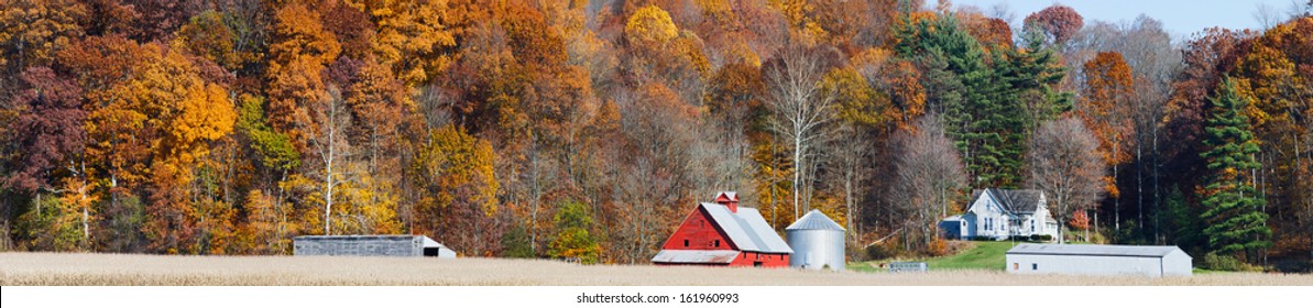 Barn Brown Red Silo Images Stock Photos Vectors Shutterstock