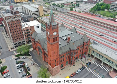 Indianapolis, Indiana May 22, 2021
Historic Clock Tower At Union Station In Downtown Indianapolis.