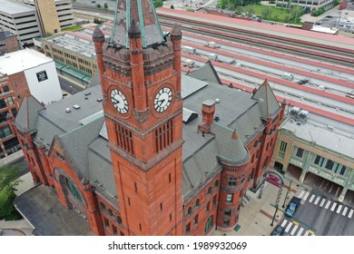 Indianapolis, Indiana May 22, 2021
Historic Clock Tower At Union Station In Downtown Indianapolis.