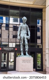 Indianapolis, Indiana, USA - October 16, 2021: A State Of A Young Abraham Lincoln In The State Of Indiana Government Center 