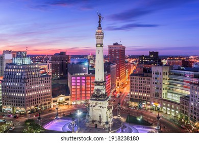 Indianapolis, Indiana, USA skyline over Monument Circle at dusk.