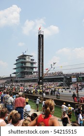 INDIANAPOLIS, IN - MAY 30: Indy 500 Race Day Stat Tower Indianapolis Motor Speed Way May 30, 2010 In Indianapolis, IN