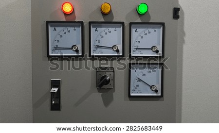 Indicators on the electrical panel that show the indicator lamp (pilot lamp) and indicator needle (pointer)