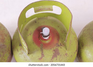 Indonesia 3Kg LPG Gas Cylinder, Green Gas Cylinder Cover