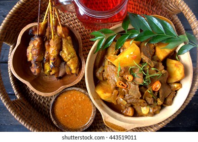 Indonesian Food Sate Meat Curry Potato Stock Photo 443519011 | Shutterstock