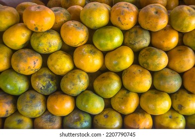 
Indonesian Local Oranges, Favorite Fresh Fruit, Healthy Food