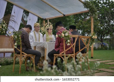 Ijab Kabul Images Stock Photos Vectors Shutterstock<script async src=