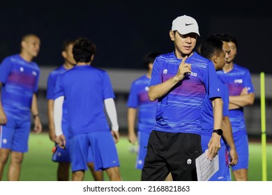 
Indonesian National Team Coach, Shin Tae-yong Lead The Training Camp At Madya Stadium, Gelora Bung Karno Complex, Jakarta On February 14, 2020.