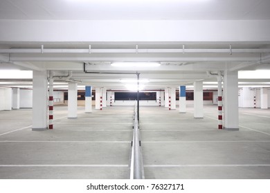 Indoor Carpark Atnight In Wode Angle