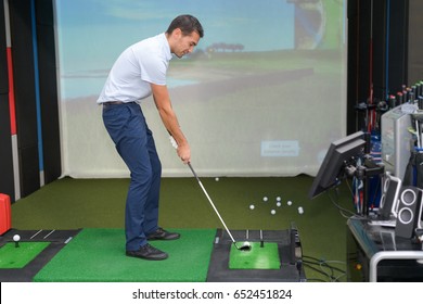 The Indoor Golf