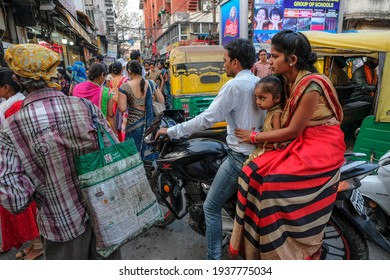 Indore, India - March 2021: A Crowded Street In The Sarafa Bazaar In Indore On March 12, 2021 In Madhya Pradesh, India.