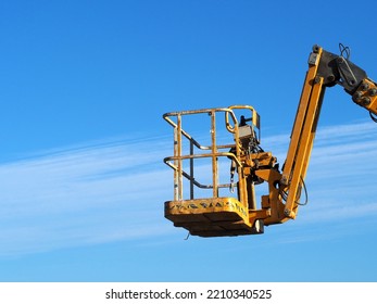 8,118 Boom Lift Sky Images, Stock Photos & Vectors | Shutterstock