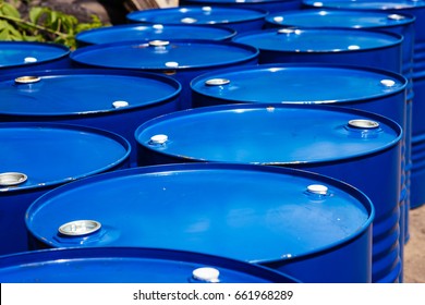 13,002 Green oil barrel Images, Stock Photos & Vectors | Shutterstock