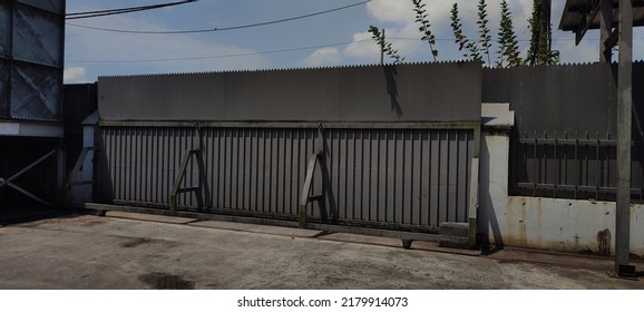 Industrial Sliding Entrance Gate. Metal Main Gate.