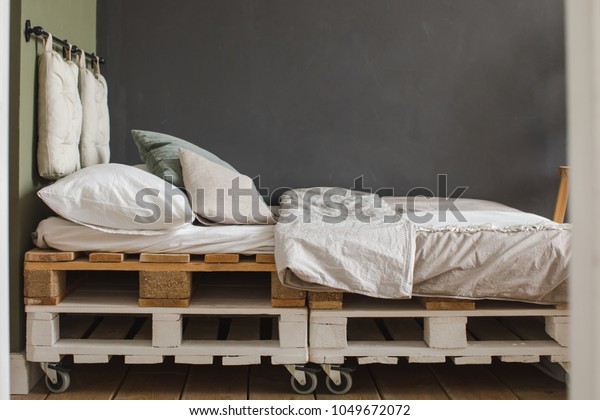 Industrial Style Bedroom Recycled Pallet Bed Interiors