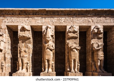 1,733 Medinet habu Images, Stock Photos & Vectors | Shutterstock