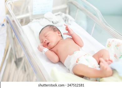 infant ,baby new born,