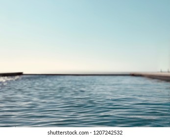 Infinity edge pool