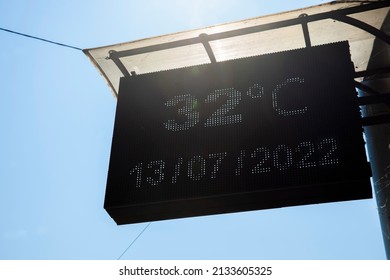 Information Board Indicating The Temperature Of The Air Outside, Notification Of High Temperature In Celsius In Summer