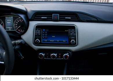 Infotainment System In The Car