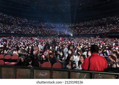 Inglewood, California, USA - January 31, 2022 - A View Of Concert Fans At The Los Angeles Stop Of The ATEEZ US Tour.
