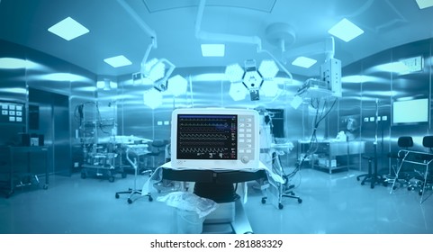 Innovative technology in a modern hospital operating room