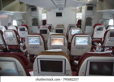 Dreamliner Cabin Images Stock Photos Vectors Shutterstock