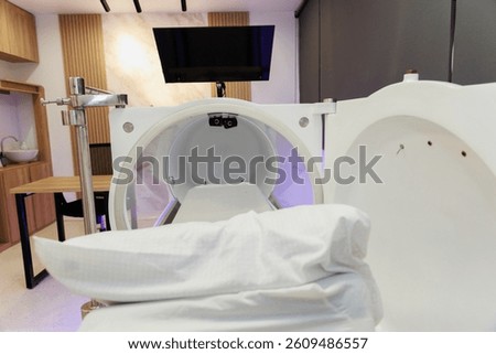 Inside the Hyperbaric Chamber: A Glimpse into Advanced Healing Technology