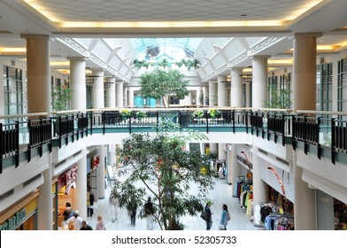 Inside Of Mall 300 Degree View