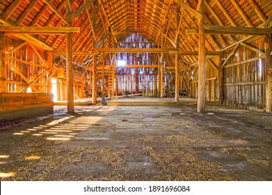 1,311 Abandoned barn inside Images, Stock Photos & Vectors | Shutterstock