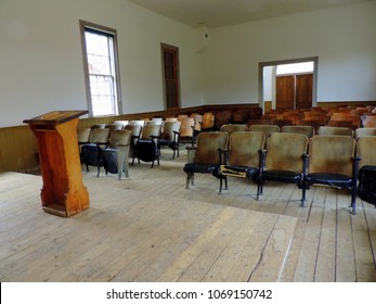 Inside Old Abandoned Country Church Stock Photo 1069150742 | Shutterstock