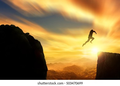 Inspiration quote " Keep going " "Start up" "Success" "finish" - Shutterstock ID 503470699