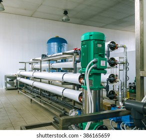 Installation Of Industrial Membrane Devices Water Treatment Based On Reverse Osmosis System