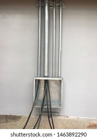 Installation square box,imc conduit for electrical system at pipe rack