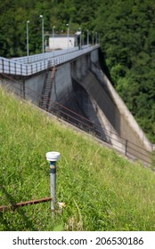 Instruments Of Measurement (strain Gauge) For Stability Monitoring On A Dam.