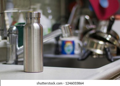 5,378 Insulated Stainless Bottle Images, Stock Photos & Vectors ...