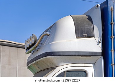 Integrated Sleeping Cabin Pod At Top Of Cargo Truck