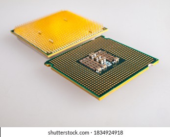 interchangeable silicon microprocessors for desktop, server, laptop, cpu surface with contacts for installation in the motherboard connector, processor selection for games