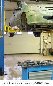 Interior Car Repair Station Stock Photo 564994396 | Shutterstock