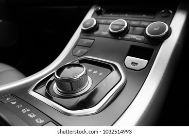 Interior Design New Auto Gear Car Transmission Shiftier
