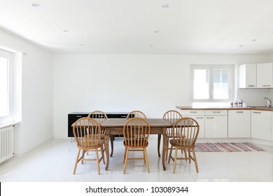 Interior House, Large Modern Kitchen, Dining Table