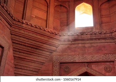 Interior Of Jama Masjid With A Beam Of Light Coming Through The Window, Fatehpur Sikri, Uttar Pradesh, India. The Mosque Was Built In 1648 By Emperor Shah Jahan.