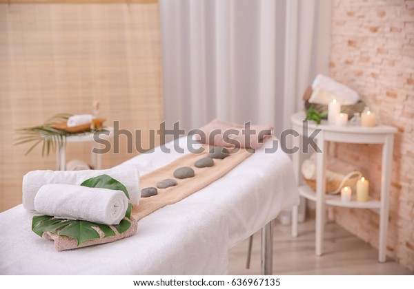 Interior Massage Room Modern Wellness Center Stockfoto