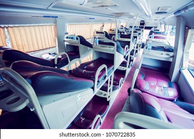 Sleeper Bus Images Stock Photos Vectors Shutterstock