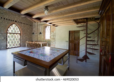 Interiors Old Barn Restored Modern Loft Stock Photo 469020053 ...